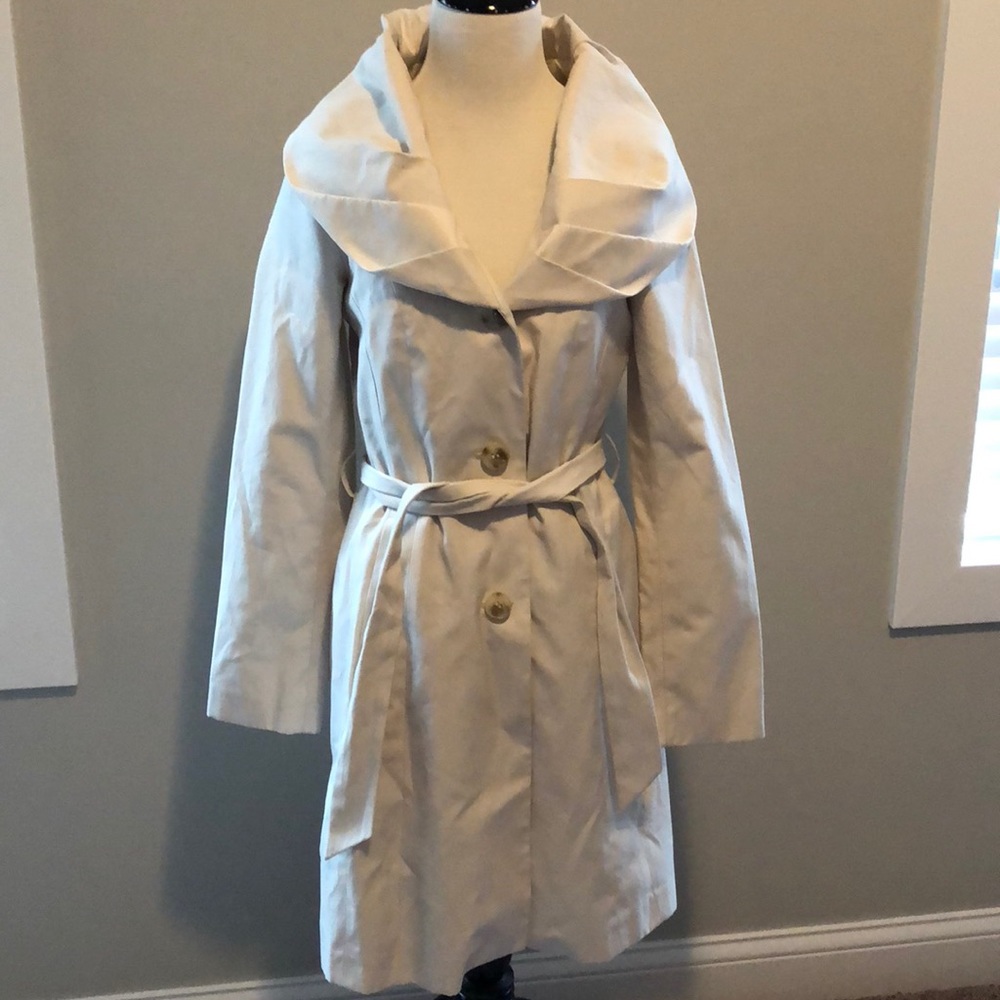 T Tahari Women’s Jacket!